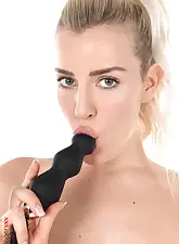 Wax Doll with Marica Chanelle on HQ Stripper .com