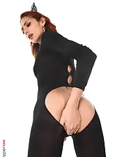 Hottest Catwoman with Veronica Leal on HQ Stripper .com