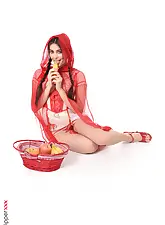 I Saw The Wolf with Alissa Foxy on HQ Stripper .com