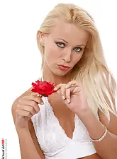 Acapulco taste with Beatrix on HQ Stripper .com