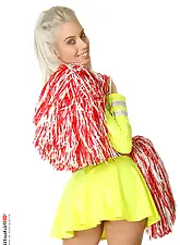 Cheerleader with Nesty on HQ Stripper .com