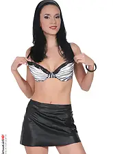 Night bird with Gwen on HQ Stripper .com