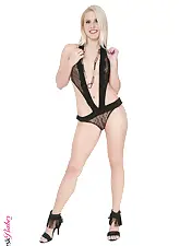 Solo with Brandy Smile on HQ Stripper .com
