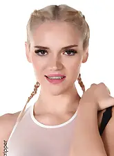 Attraction with Era Queen on HQ Stripper .com