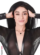 Mix My Zipper with Ara Mix on HQ Stripper .com