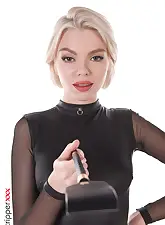 Dominant Tight with Ashby Winter on HQ Stripper .com